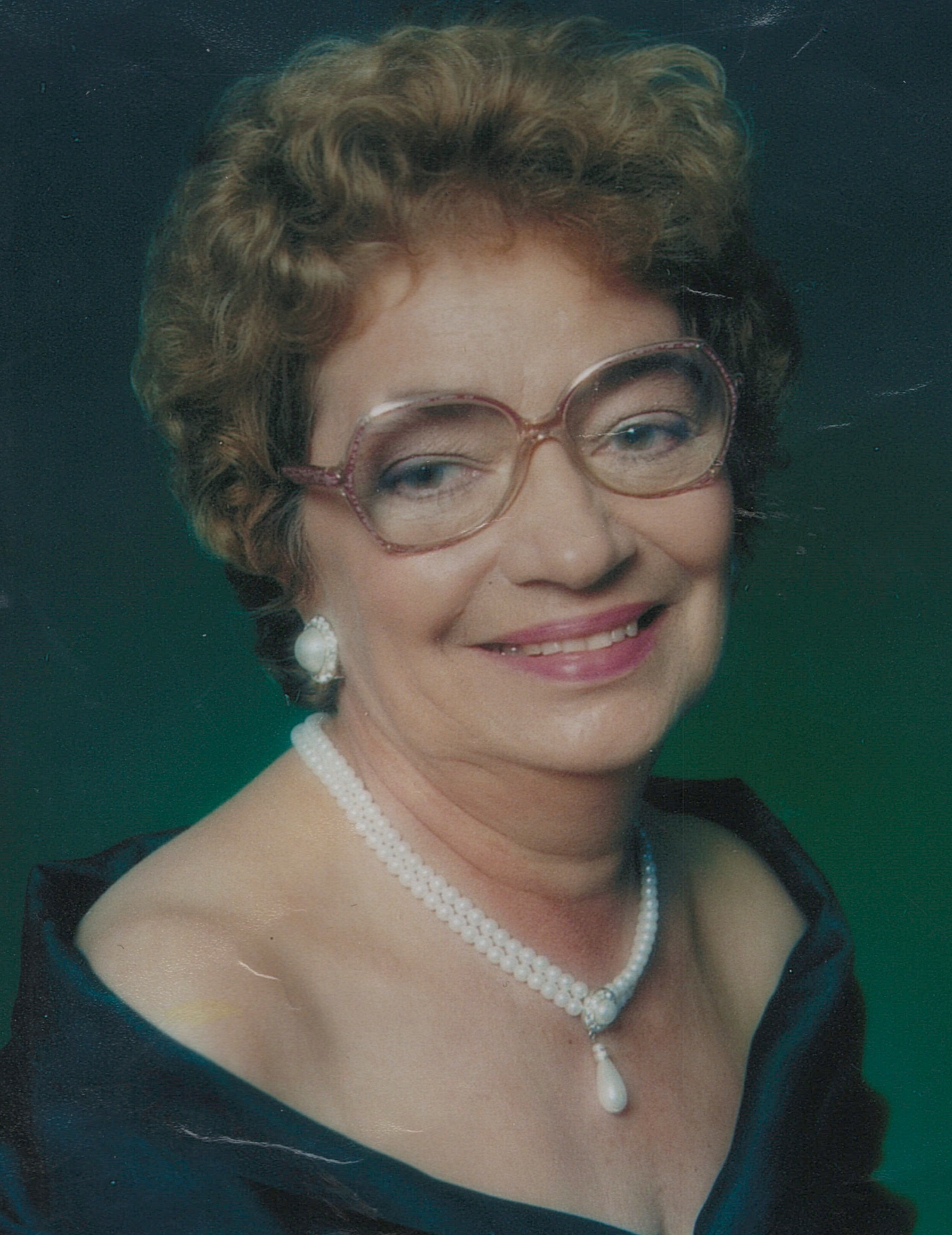 Mrs. Thelma Da Silva