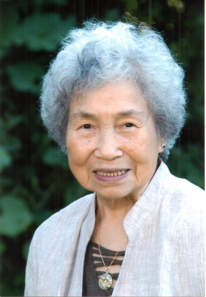 Mrs. Mo Chun (Anne) Lin