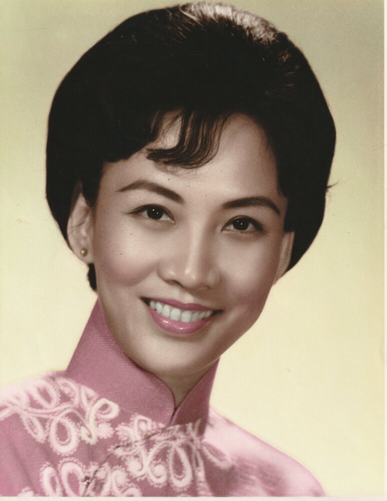 Mrs. Vivian  Ling 
