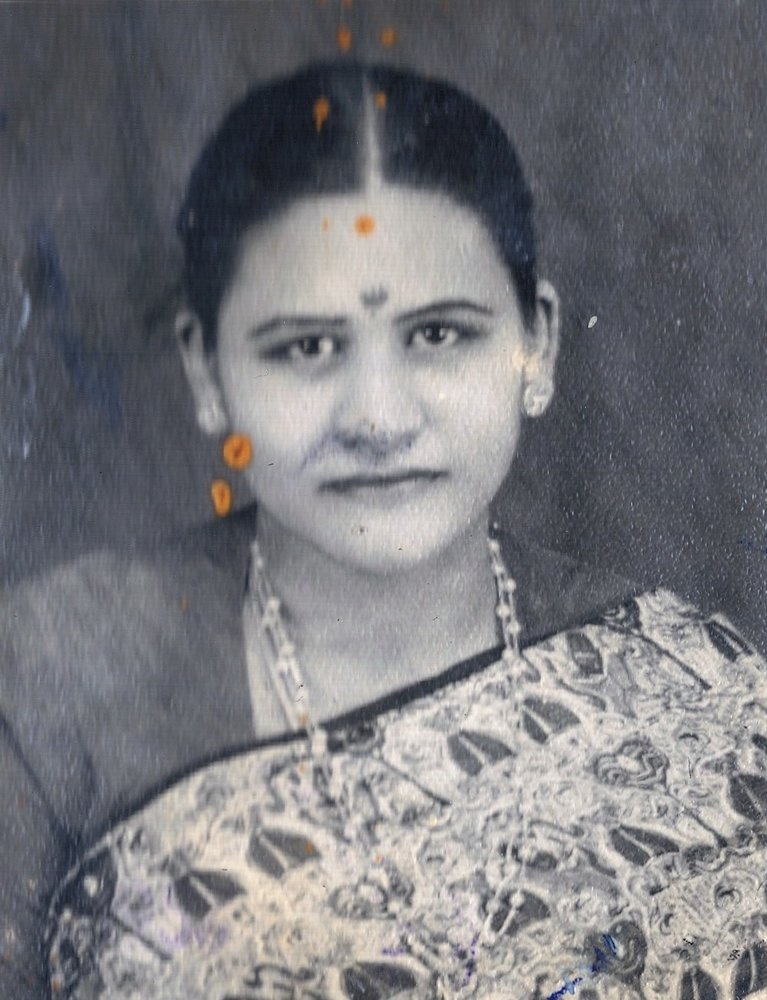 Mrs. Gnanambikai Navaratnarajah