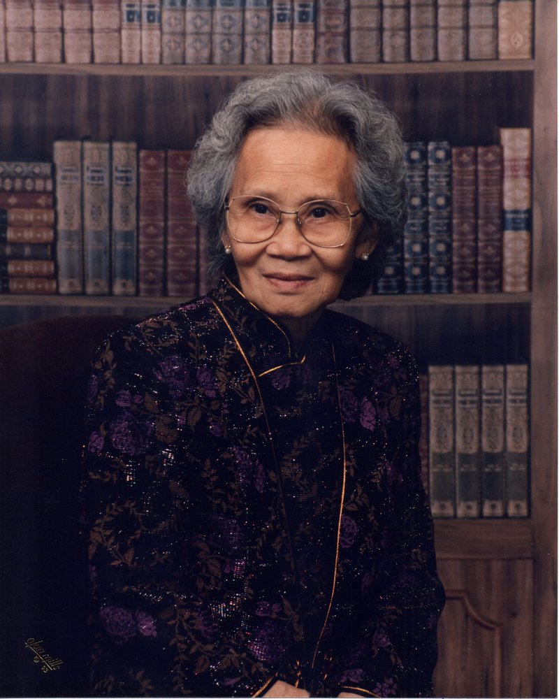 Mrs. Wai Fong Ko 高周惠芳太夫人