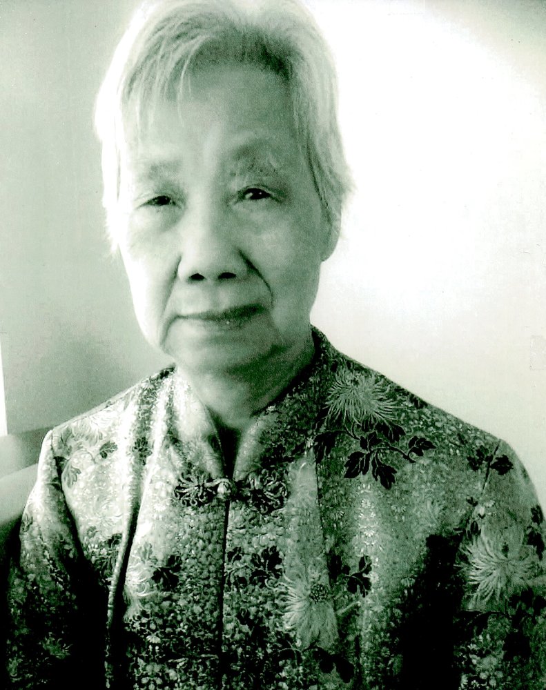 Ms. Xiu Mei Huang 黃秀梅女士