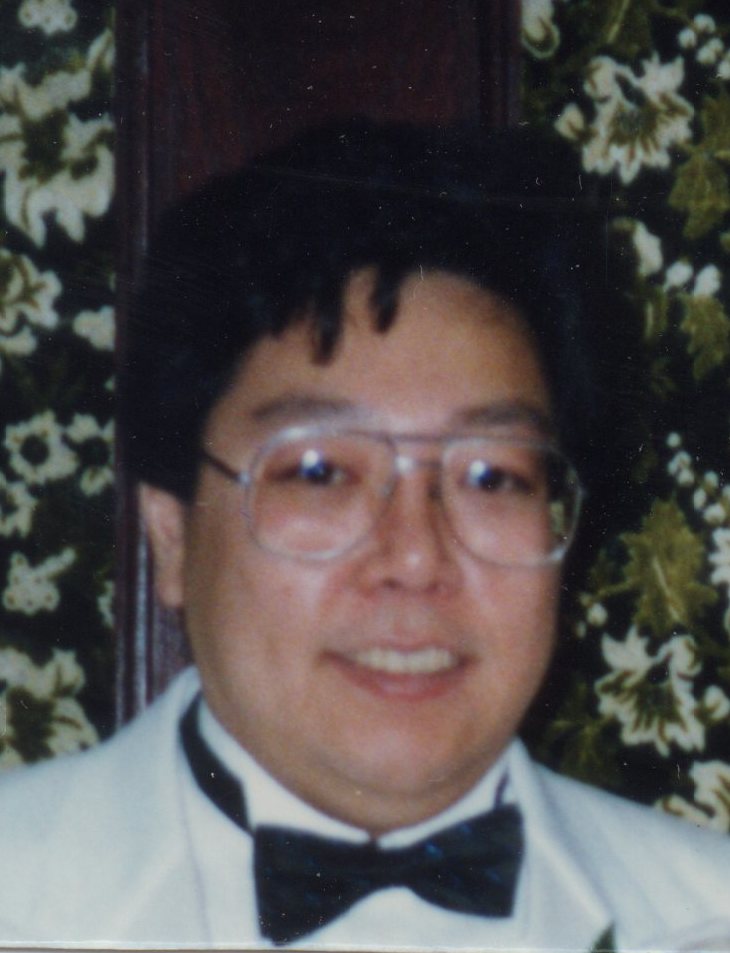 Mr. Raymond Tat Leung Yuen 袁達樑先生