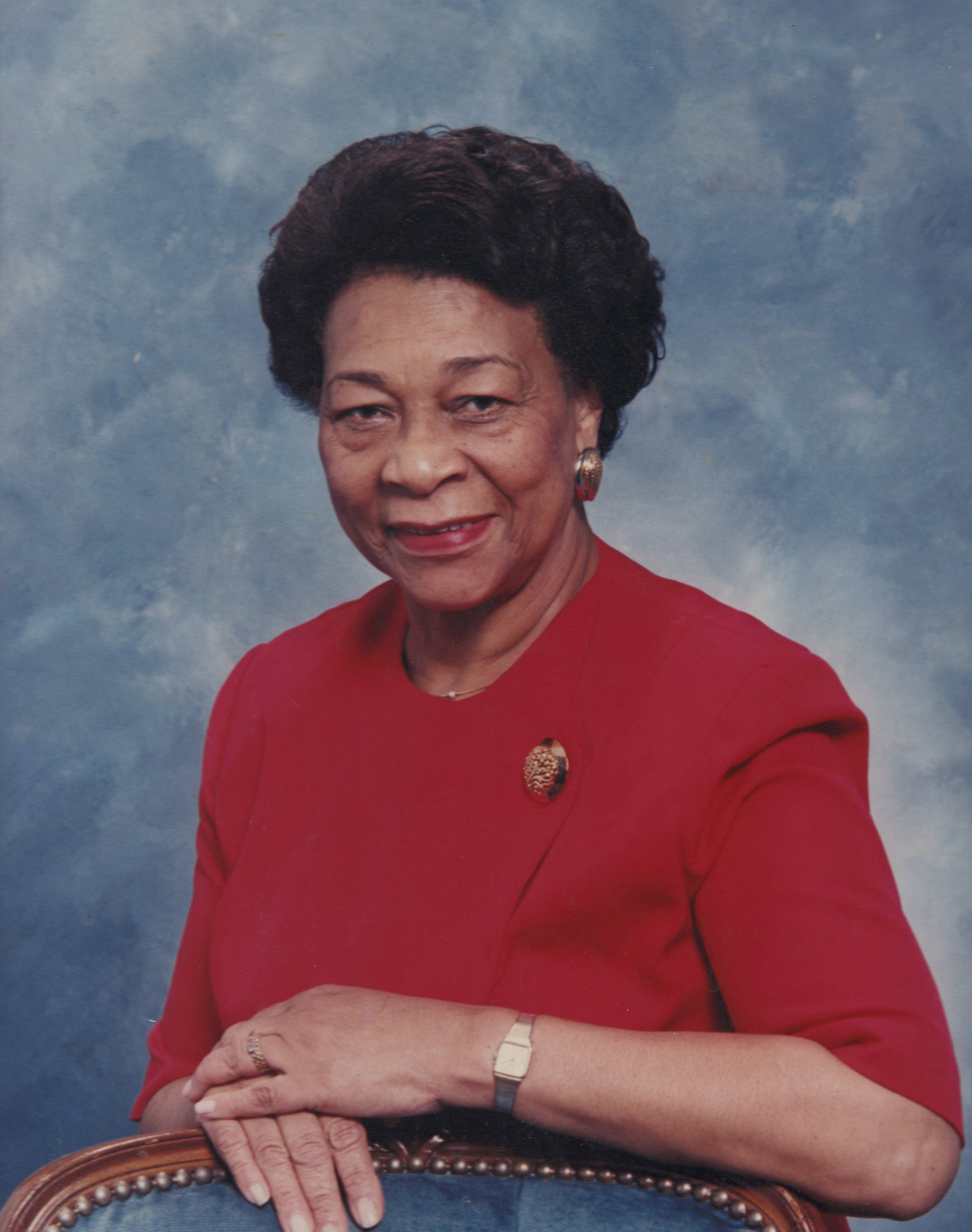 Ms. Phyllis  Fraser
