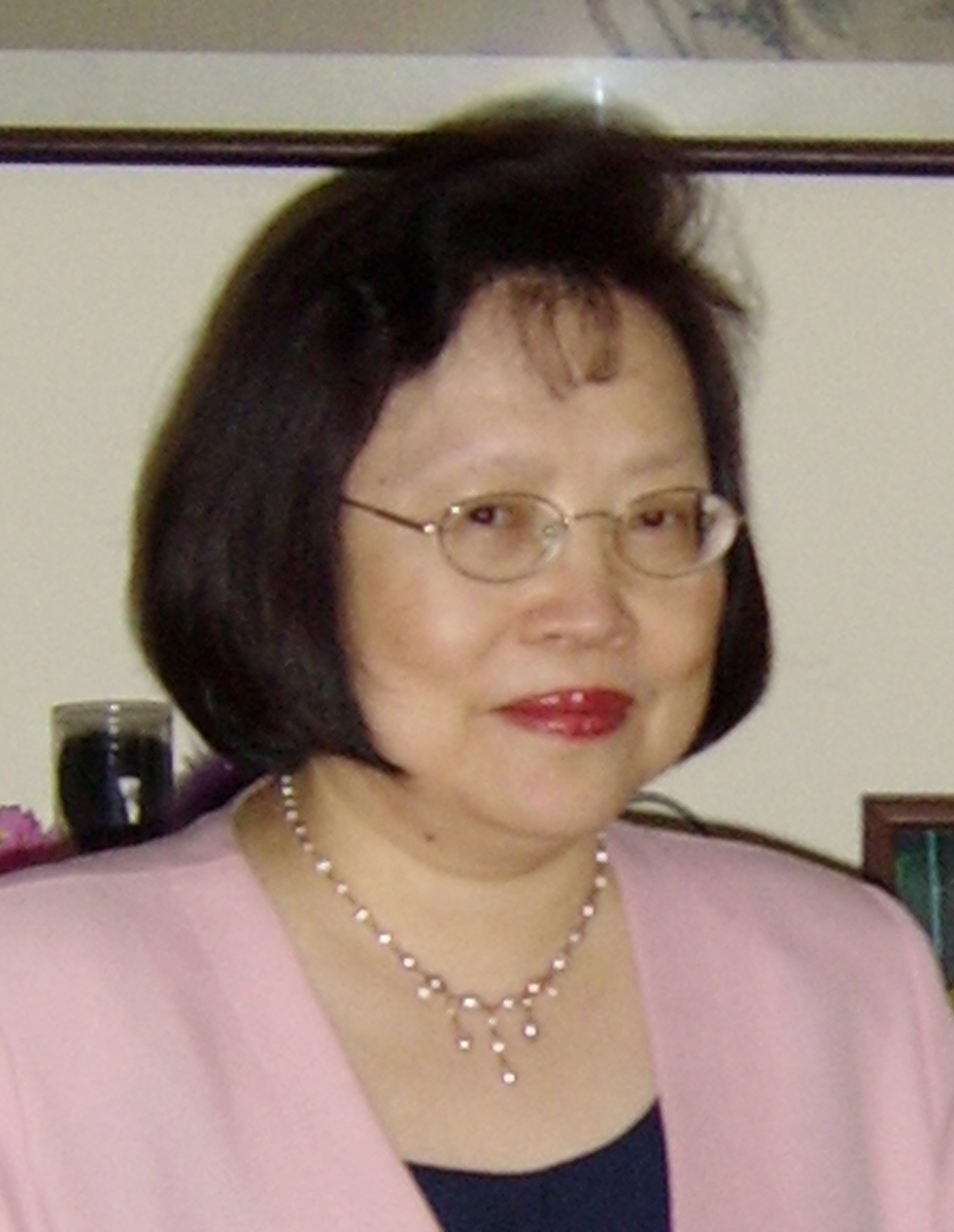 Mrs. Tina Hing Au 歐司徒卿夫人