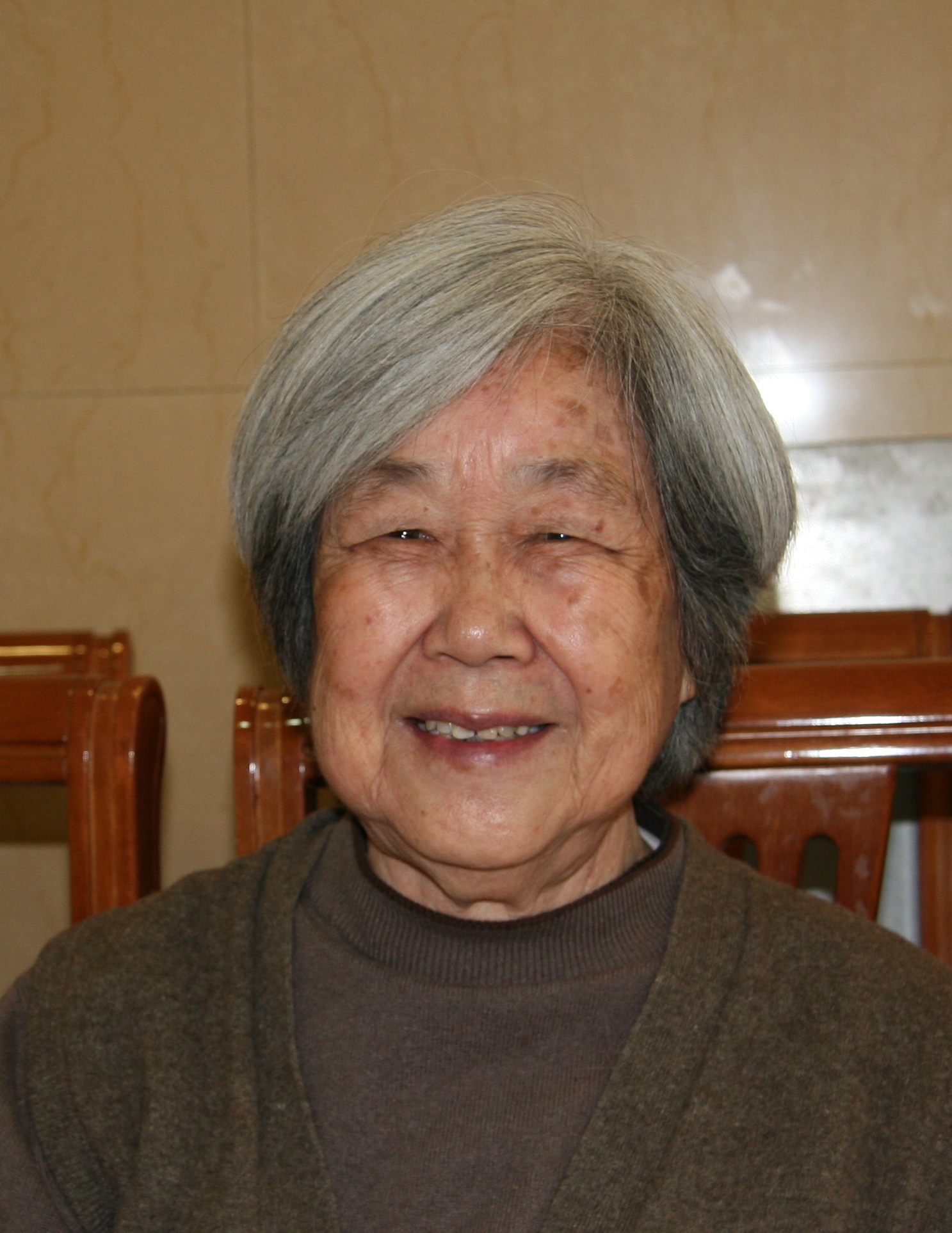 Ms. Xuan Li 李絢女士